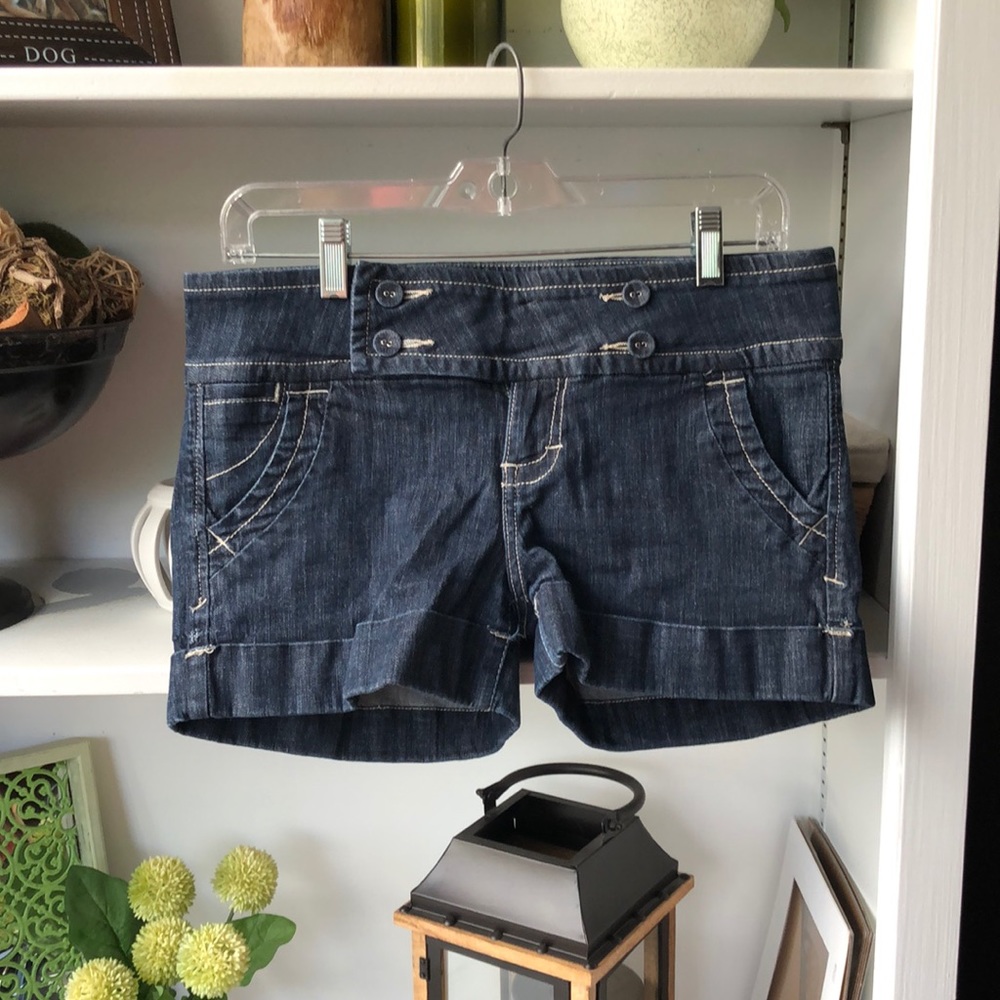 Stretch denim shorts